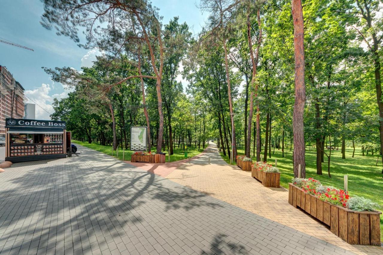 Apartment Voskresenska 18 , Парковые Озера Kiev Esterno foto