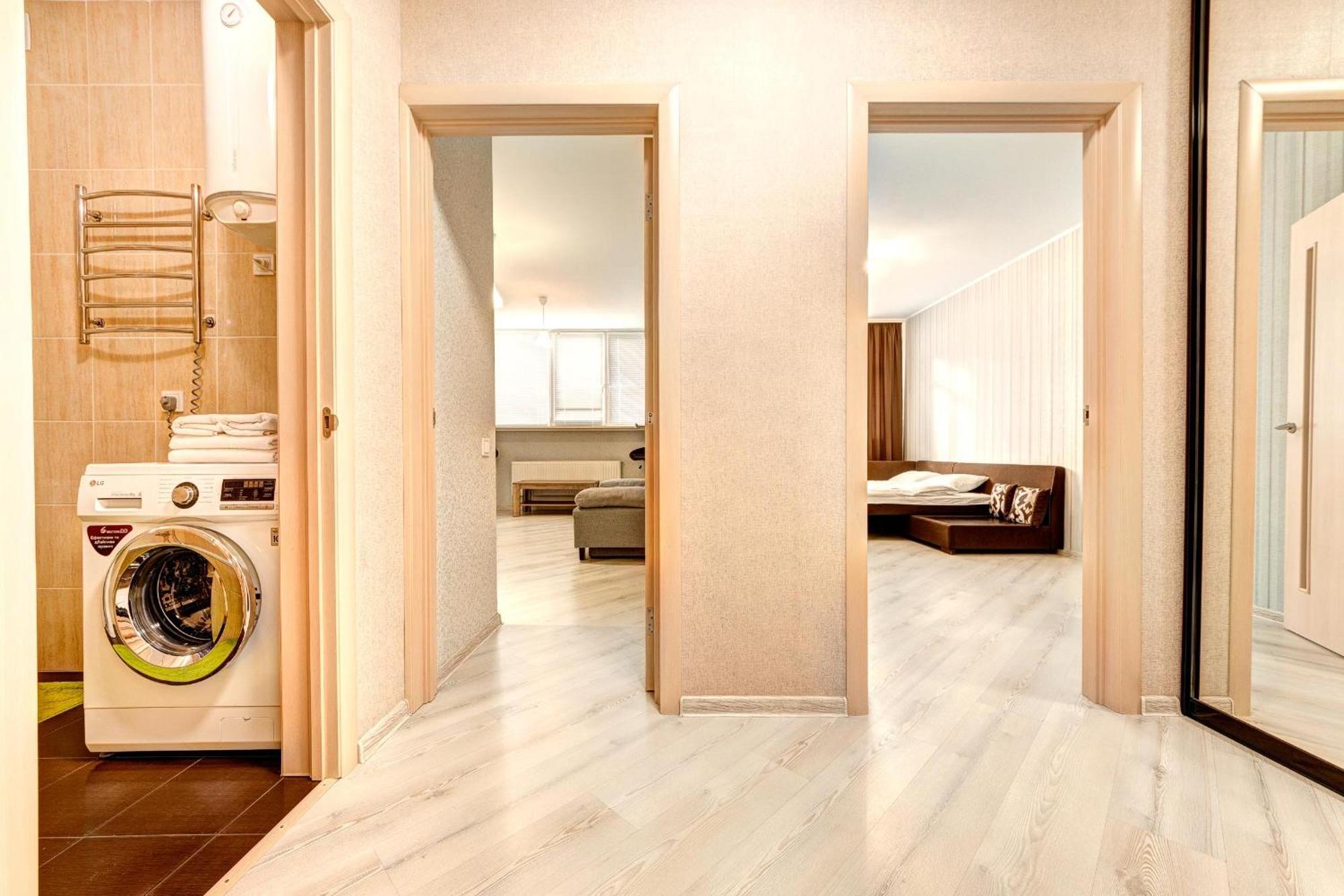 Apartment Voskresenska 18 , Парковые Озера Kiev Camera foto