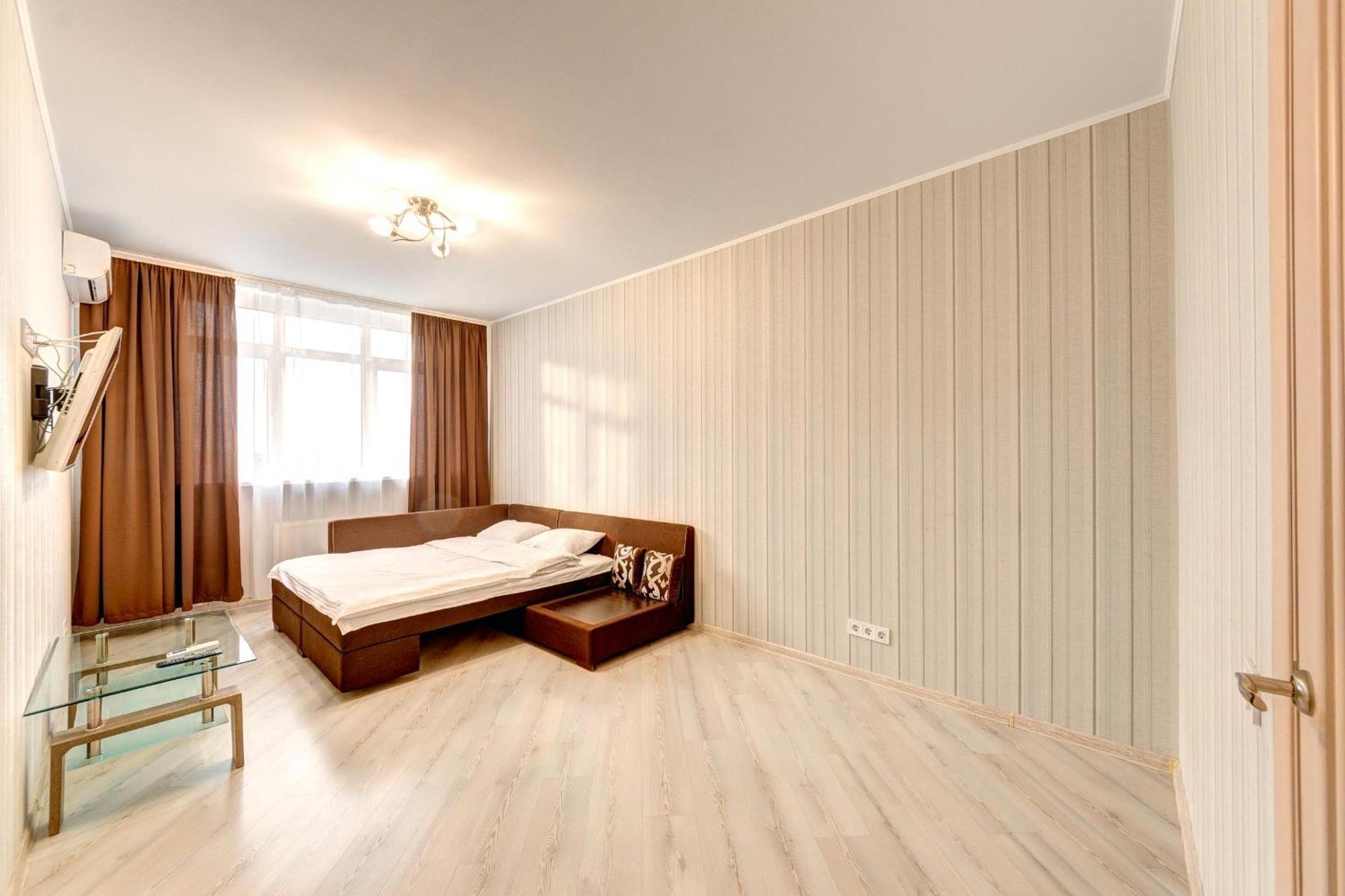 Apartment Voskresenska 18 , Парковые Озера Kiev Camera foto
