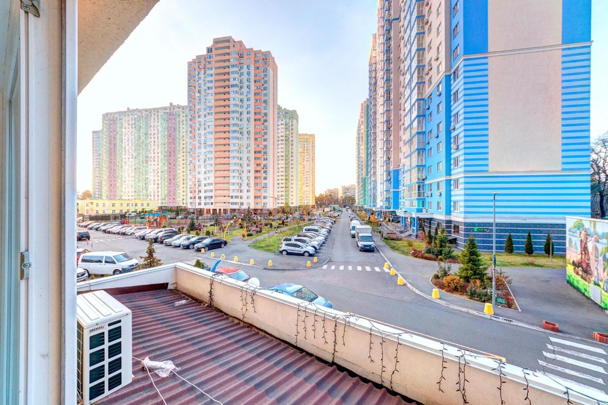 Apartment Voskresenska 18 , Парковые Озера Kiev Camera foto